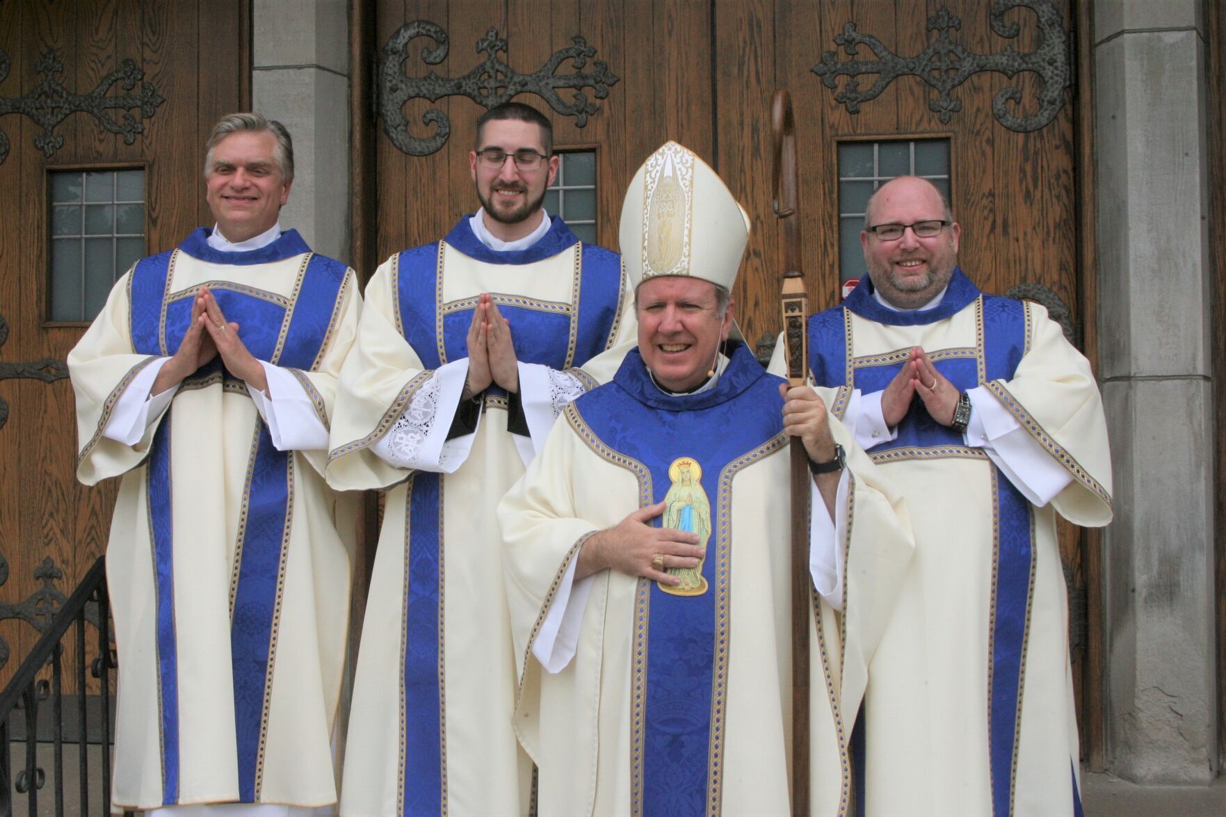 Three ordained to diaconal ministry of prayer, service